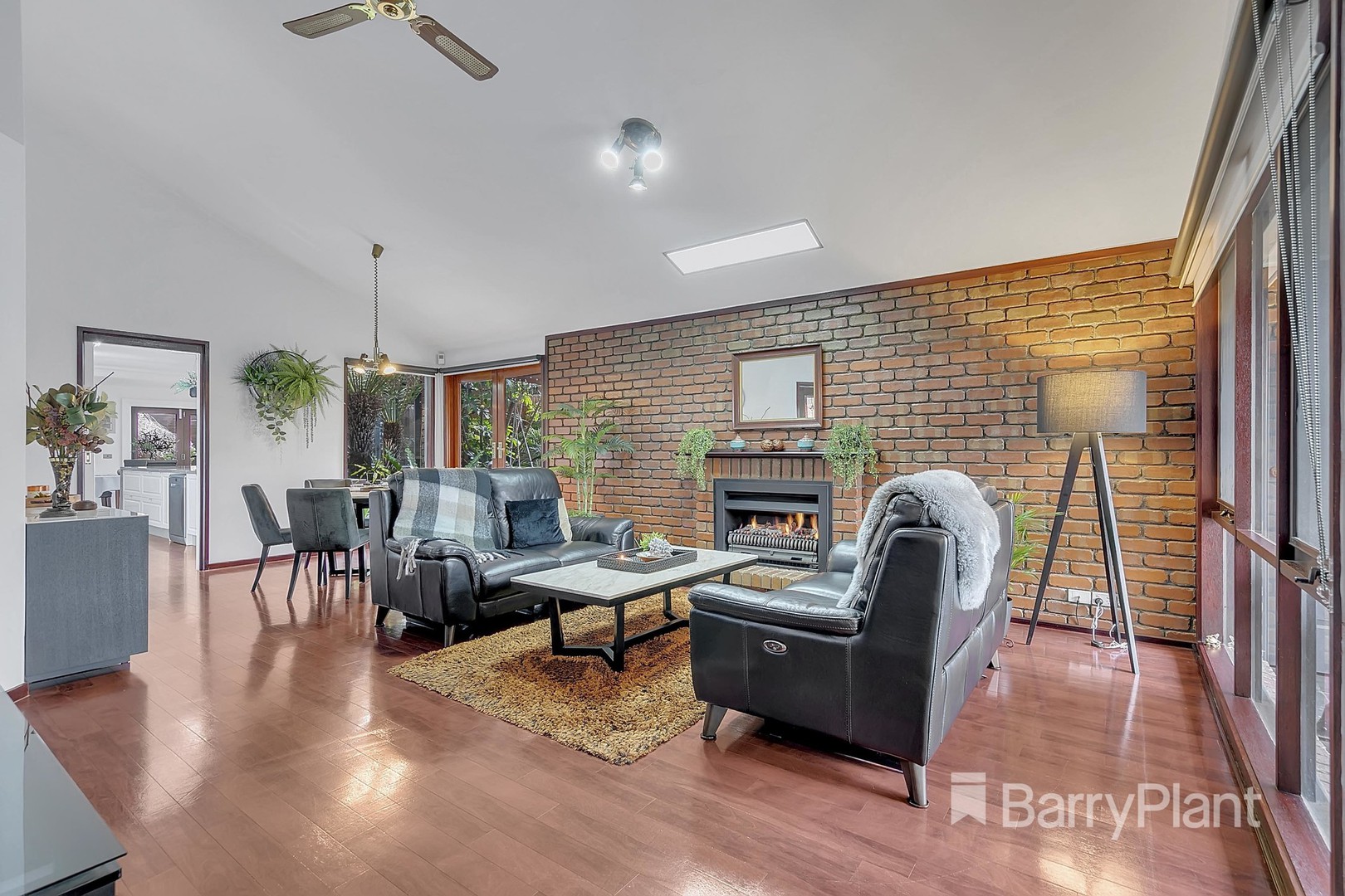 1 Avonmore Close, Mill Park, VIC 3082, Mill Park - Thumbnail 3