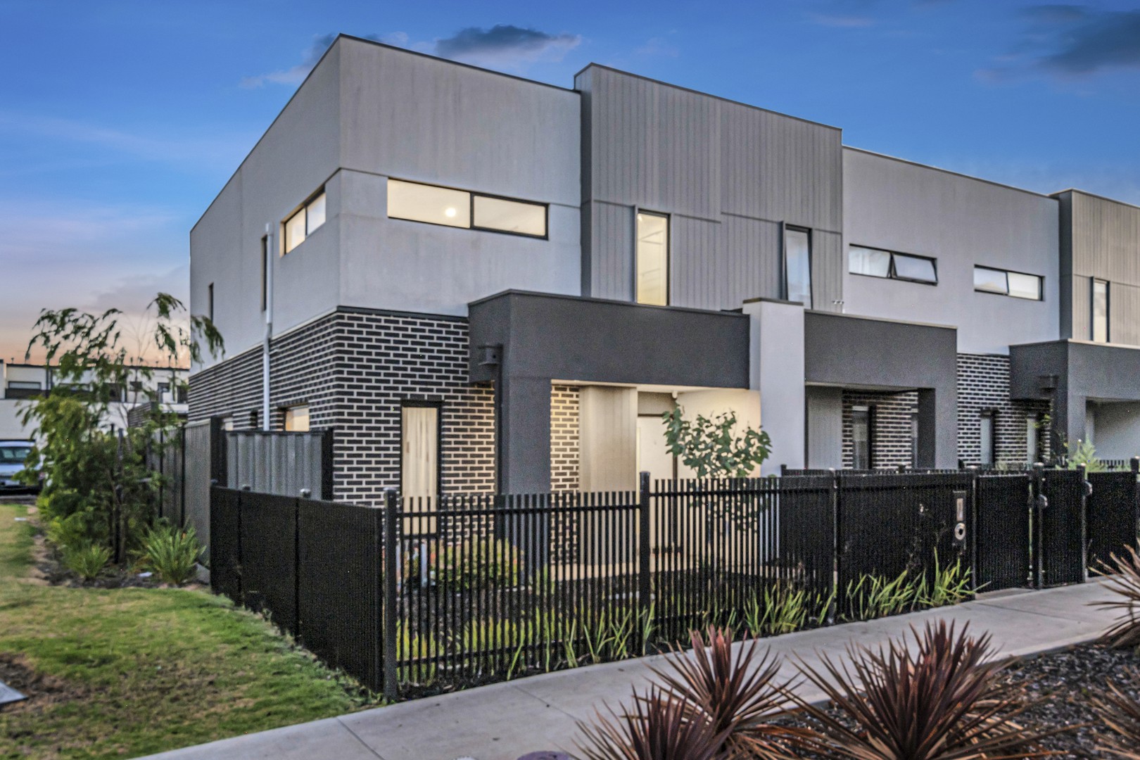 1 Baltic Walk, Craigieburn, VIC 3064, Craigieburn - Thumbnail 2