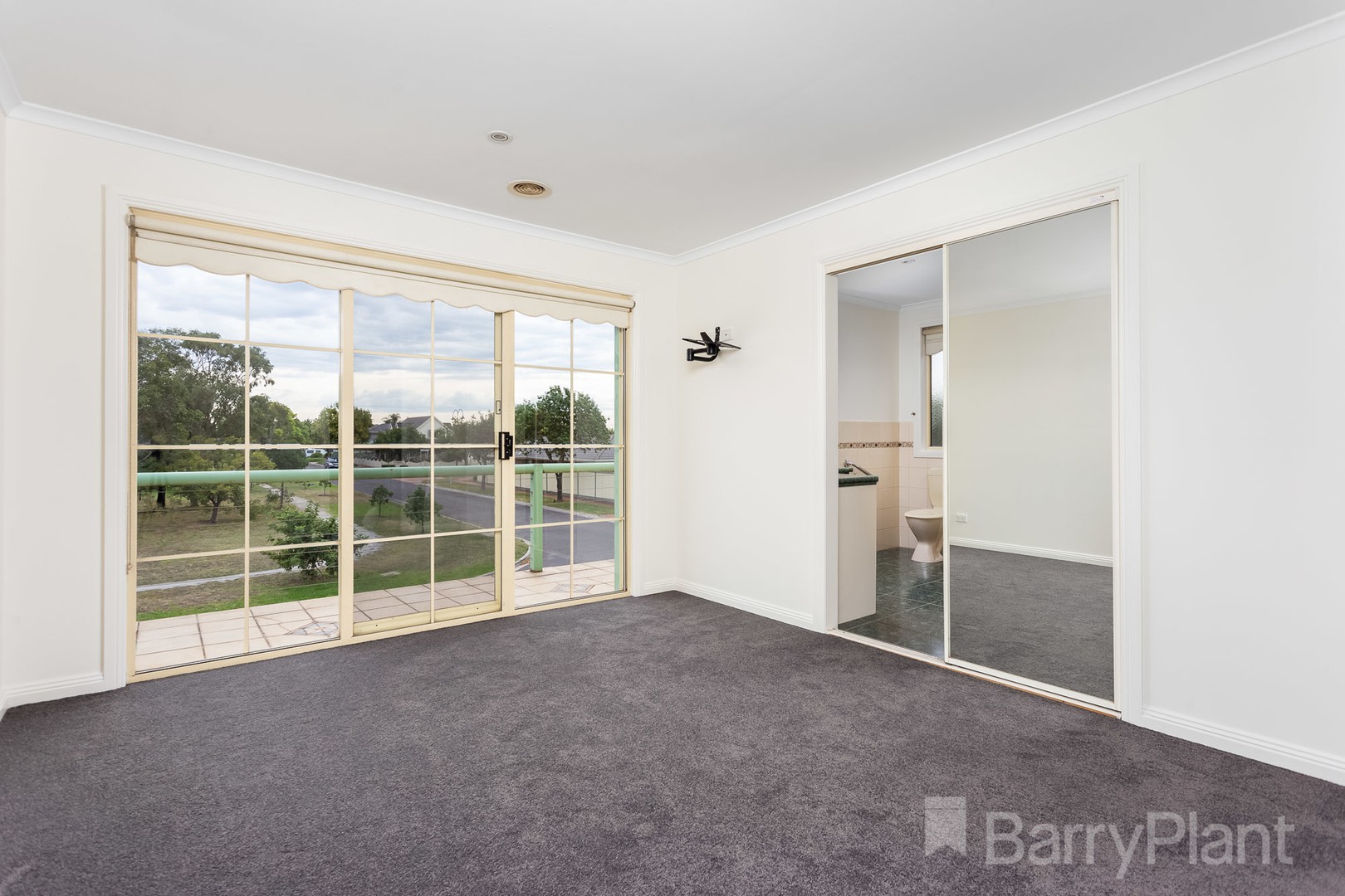 1 Barrington Terrace, Point Cook, VIC 3030, Point Cook - Thumbnail 7