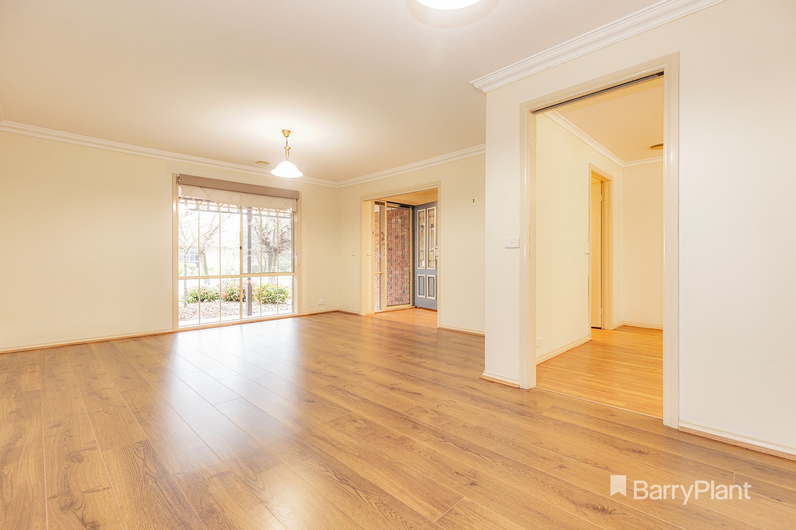 1 Bellevue Drive, Berwick, VIC 3806, Berwick - Thumbnail 2