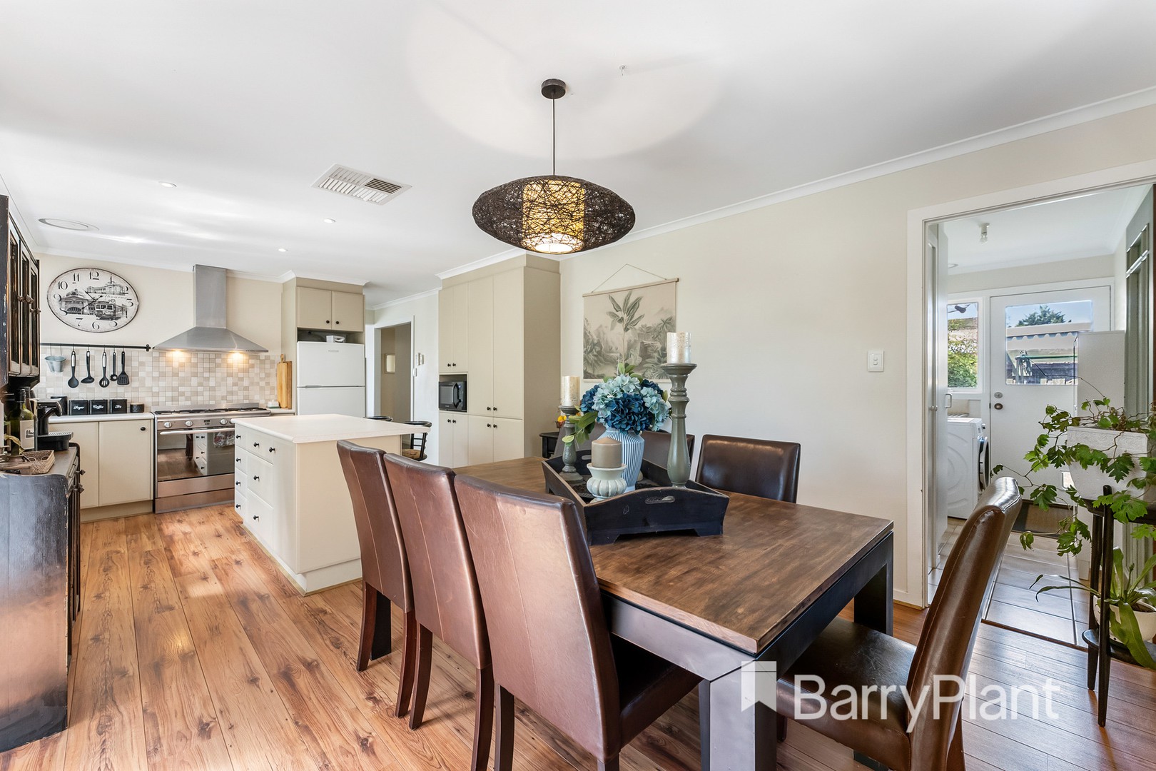 1 Bexley Close, Werribee, VIC 3030, Werribee - Thumbnail 7