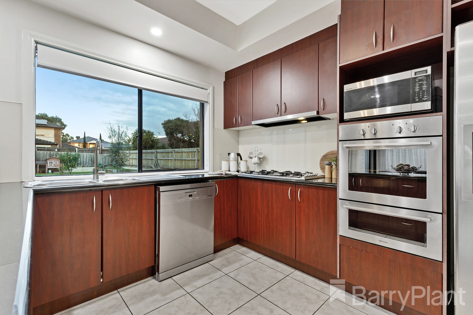 1 Bowler Court, Bundoora, VIC 3083, Bundoora - Thumbnail 6