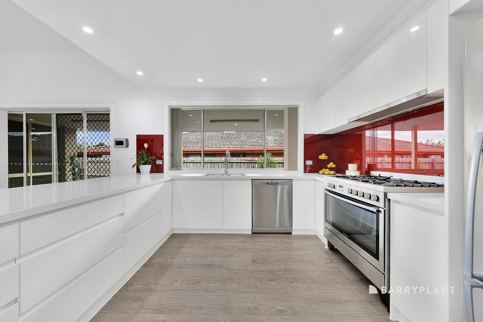 1 Bradley Drive, Mill Park, VIC 3082, Mill Park - Thumbnail 5