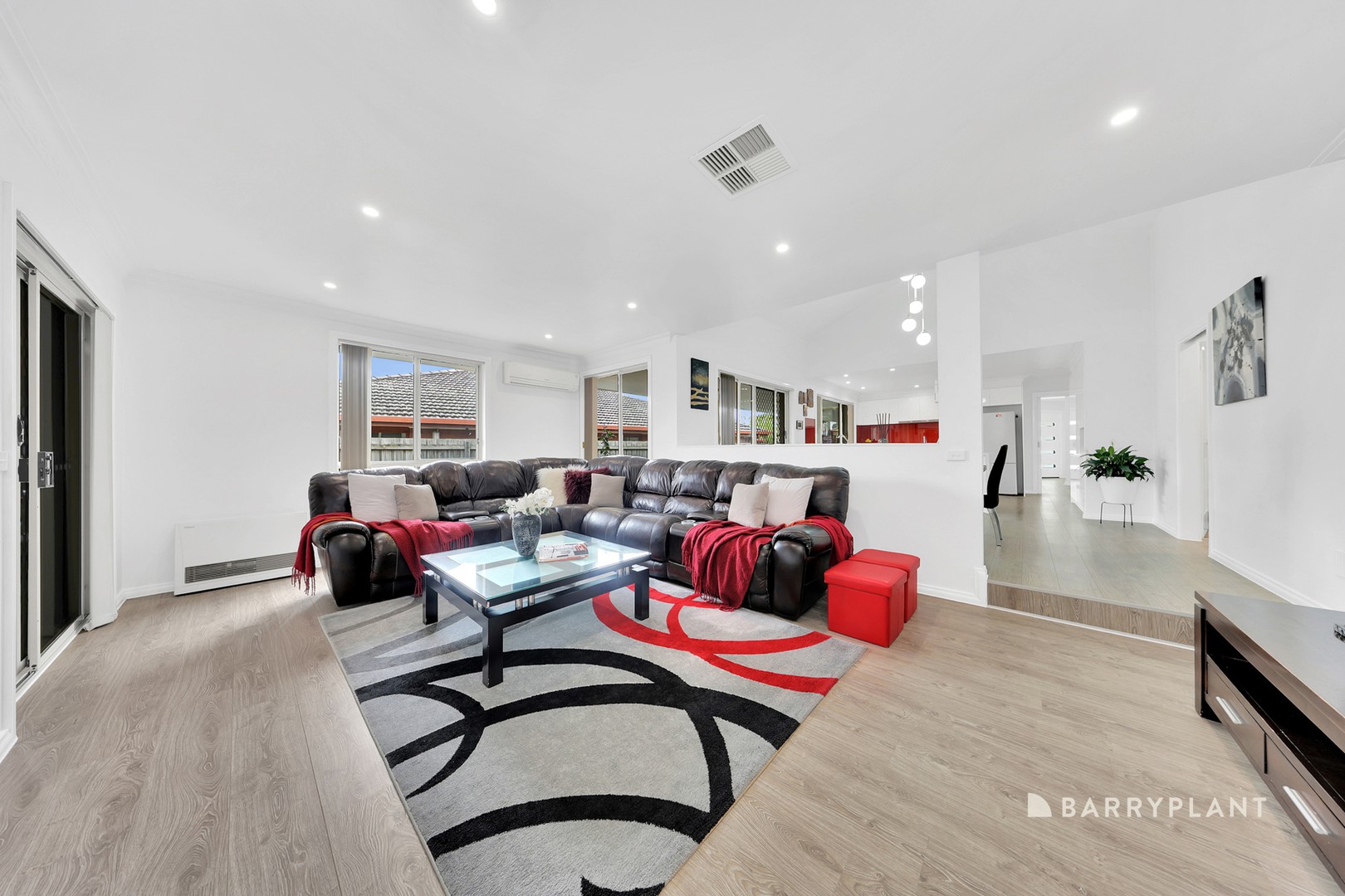 1 Bradley Drive, Mill Park, VIC 3082, Mill Park - Thumbnail 8