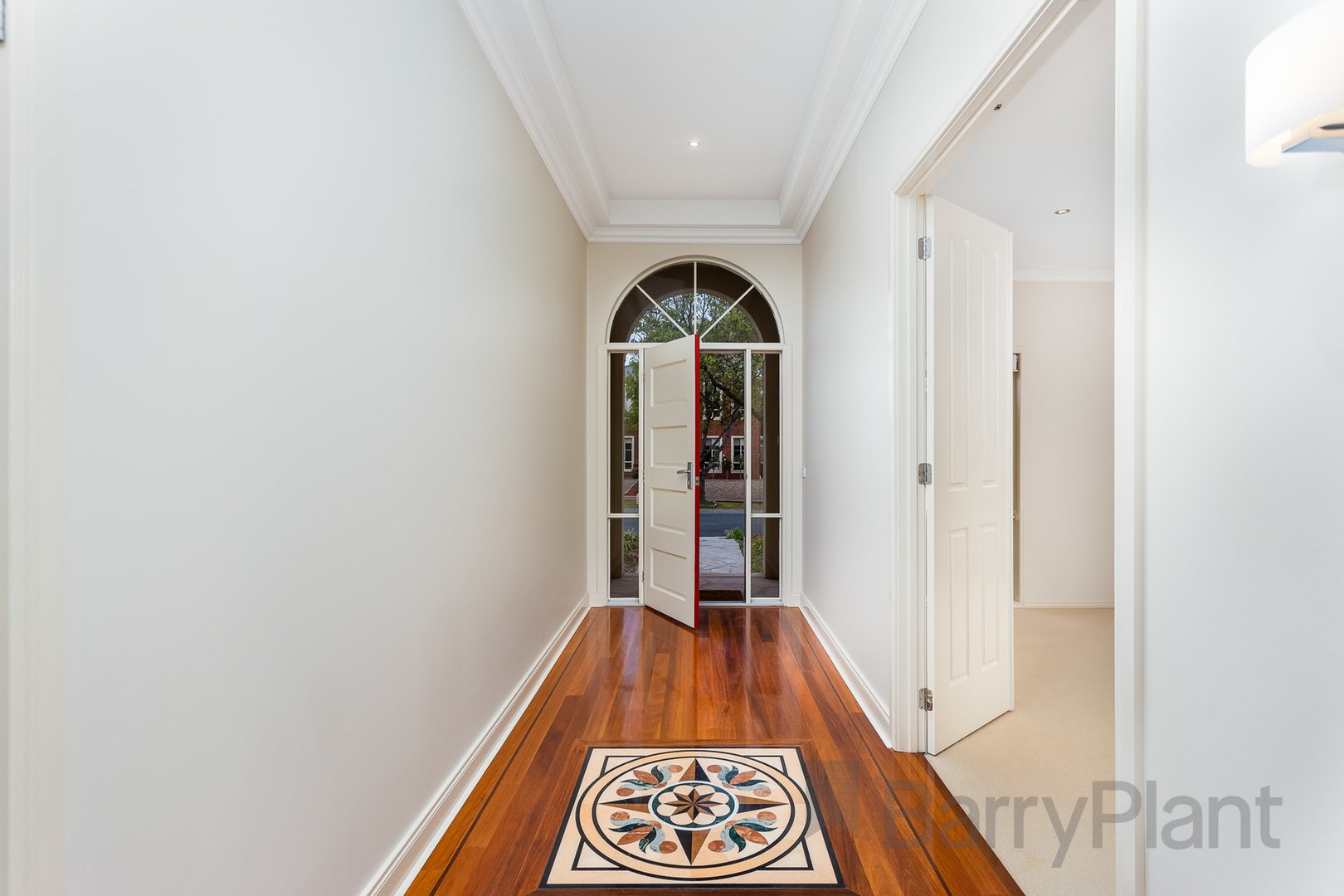 1 Brampton Close, Point Cook, VIC 3030, Point Cook - Thumbnail 3