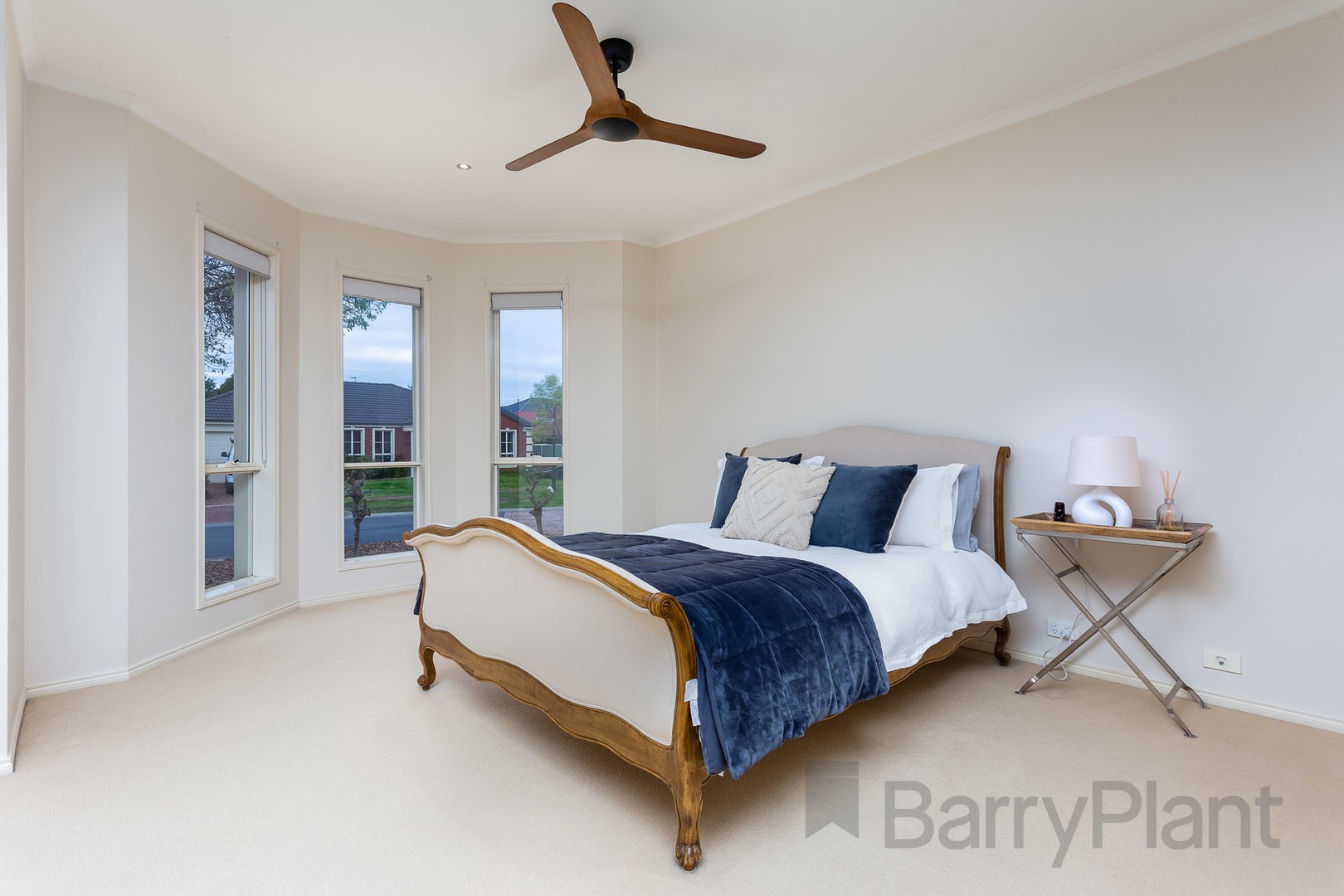 1 Brampton Close, Point Cook, VIC 3030, Point Cook - Thumbnail 5