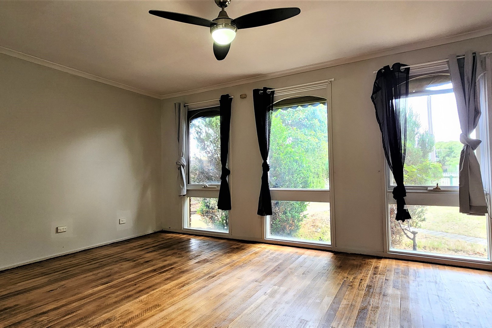 1 Brand Court, Melton South, VIC 3338 - Thumbnail 2 - 04/09/2026