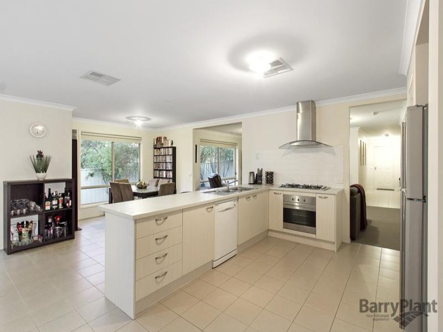 1 Brandon Crescent, Bundoora, VIC 3083, Bundoora - Thumbnail 2