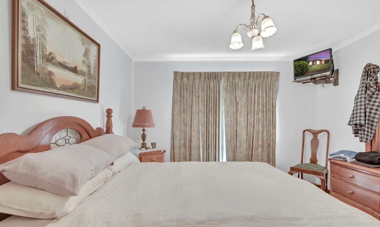1 Bree Court, Kurunjang, VIC 3337, Kurunjang - Thumbnail 8