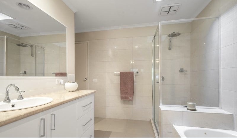 1 Bromage Court, Grovedale, VIC 3216, Grovedale - Thumbnail 7