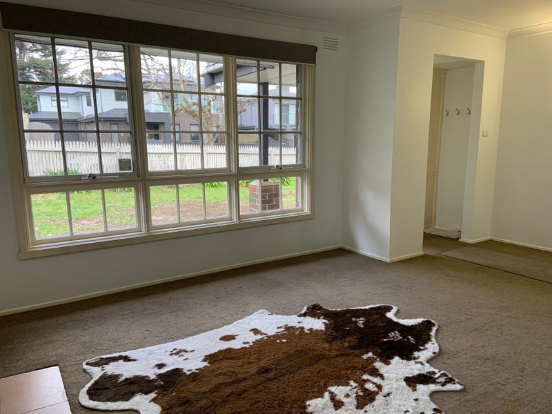 1 Bronhill Road, Ringwood East, VIC 3135, Ringwood East - Thumbnail 3