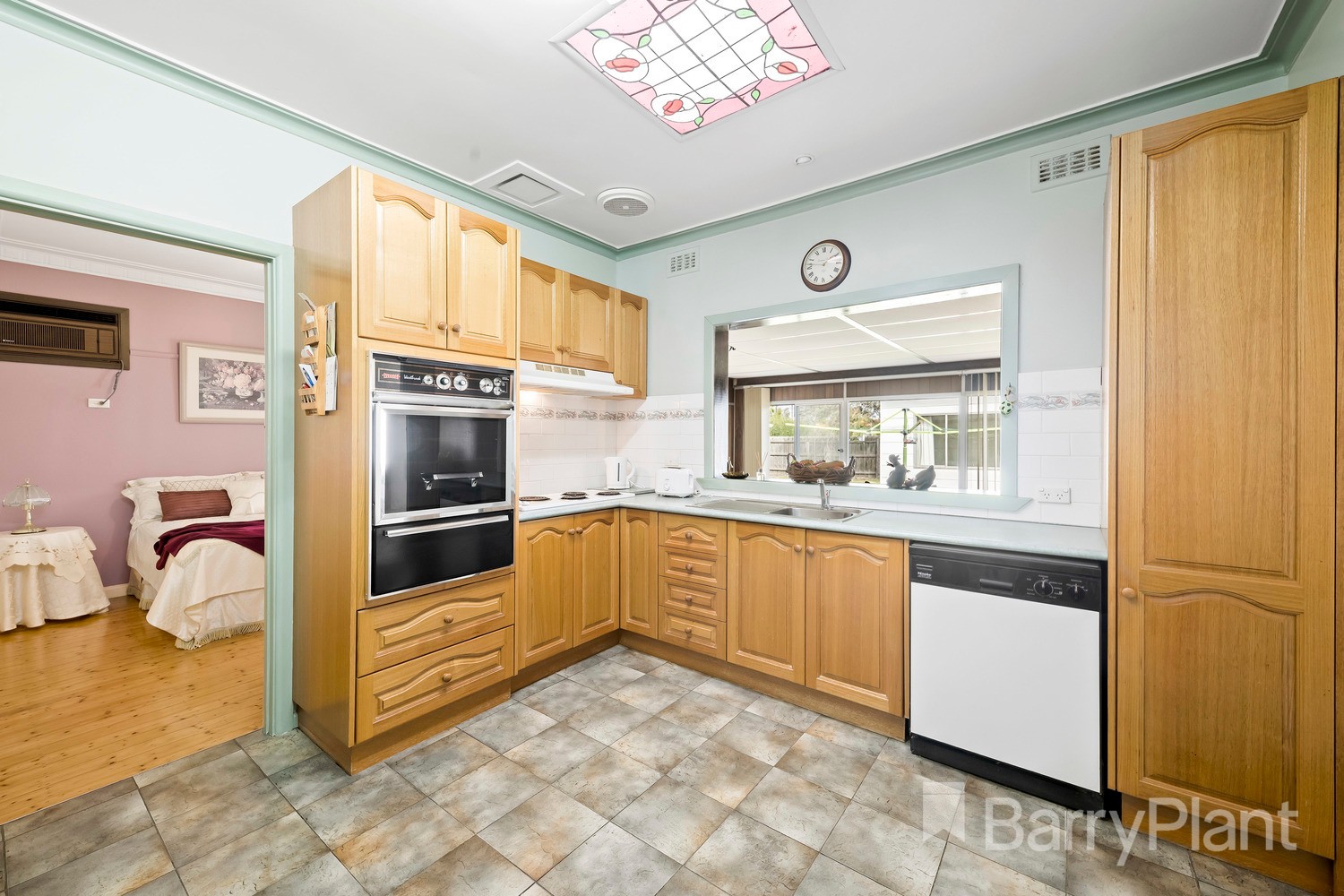 1 Brooker Court, Sunshine North, VIC 3020, Sunshine North - Thumbnail 4