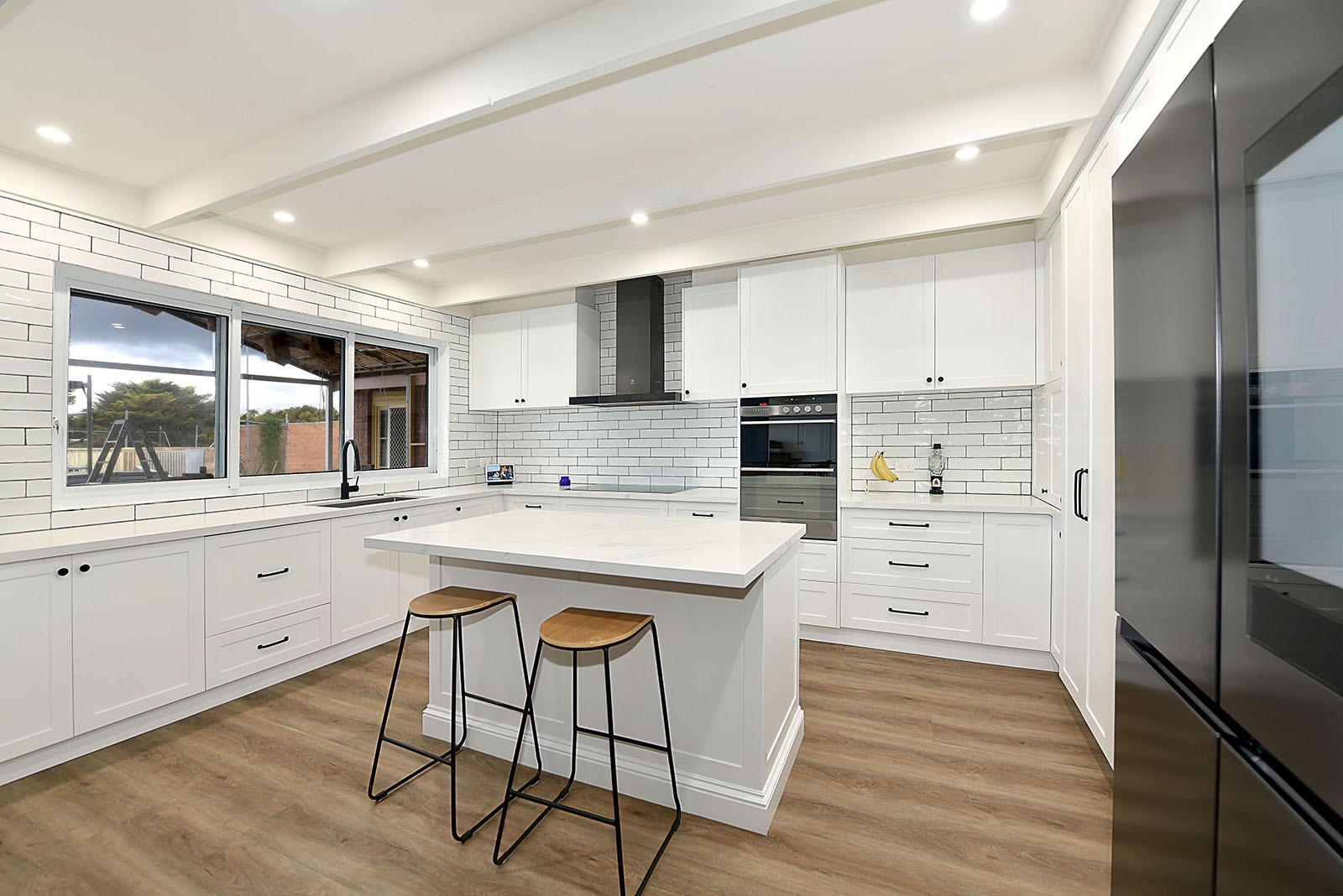 1 Buchanan Place, Greenvale, VIC 3059 - Thumbnail 2 - 12/04/2023