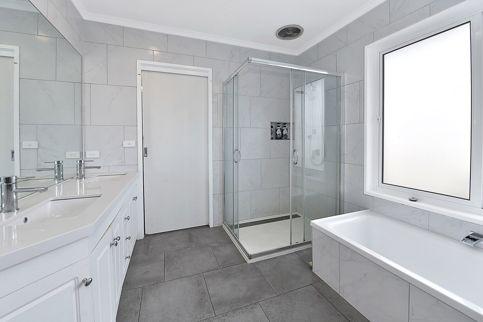 1 Buchanan Place, Greenvale, VIC 3059, Greenvale - Thumbnail 6