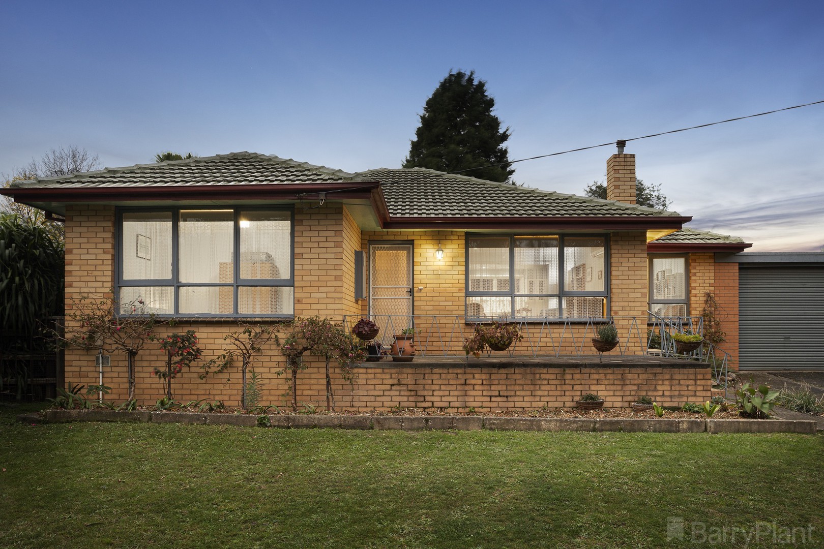 1 Bungalook Road West, Heathmont, VIC 3135, Heathmont - Thumbnail 2