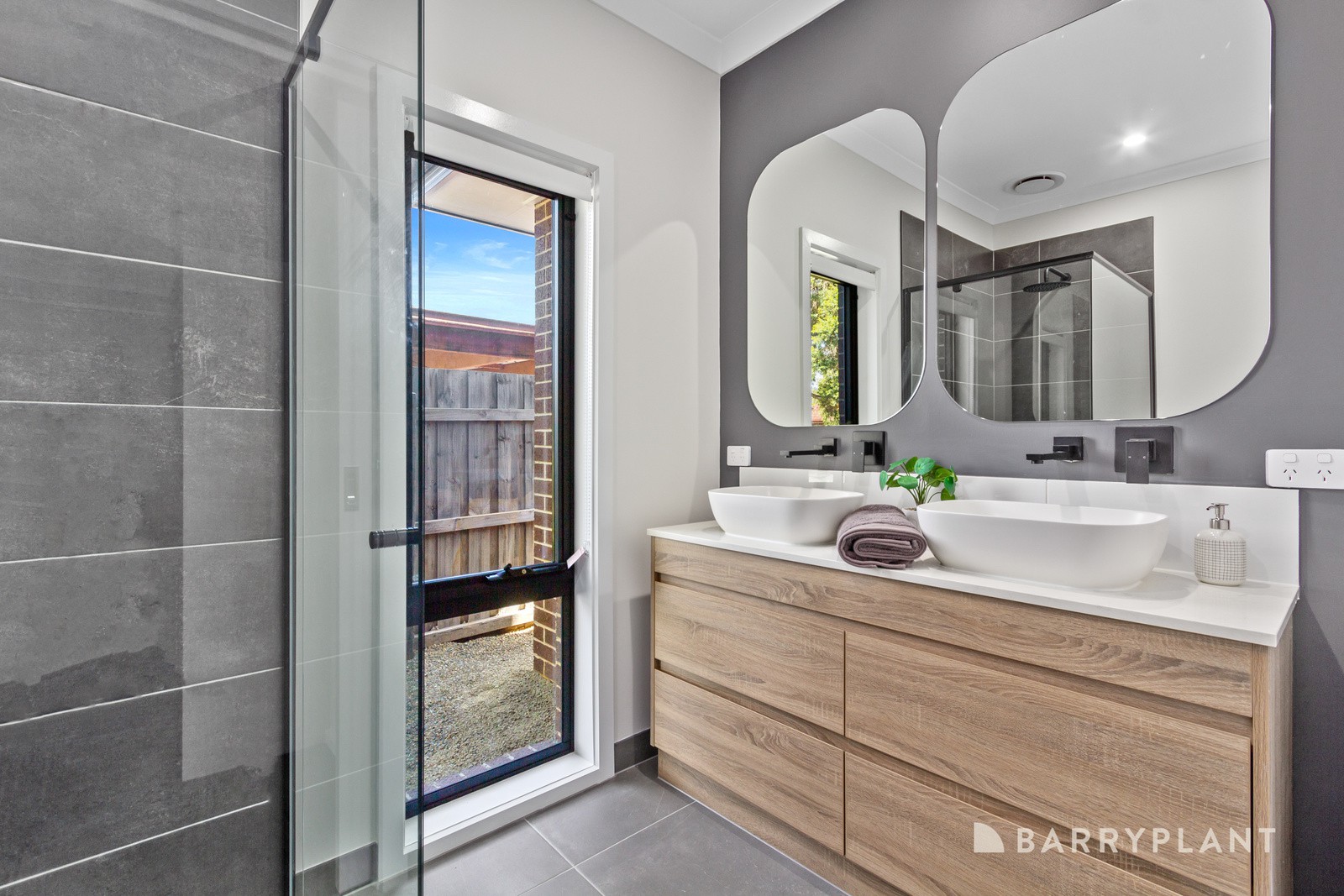 1 Calmsden Street, Kilsyth South, VIC 3137, Kilsyth South - Thumbnail 7