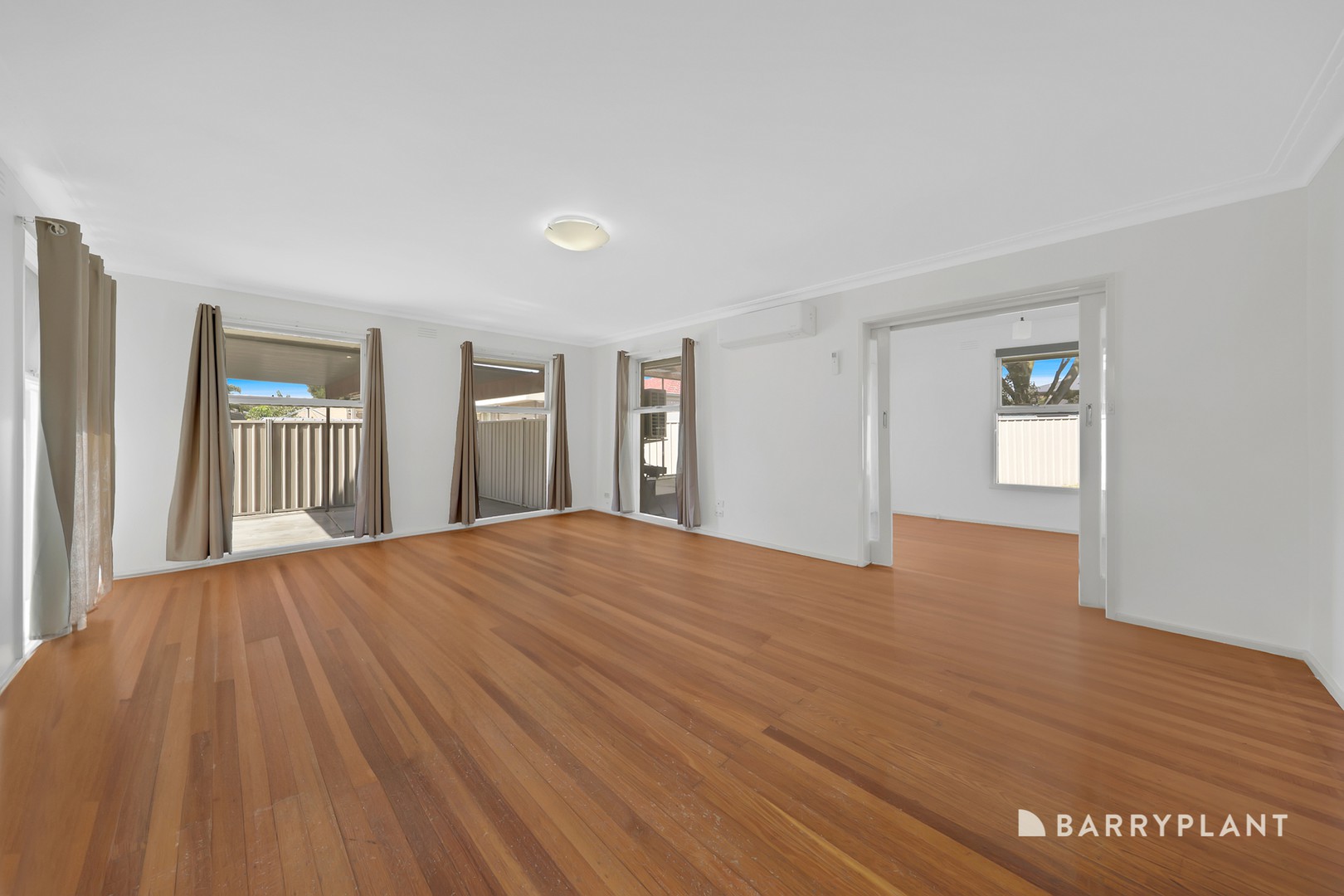 1 Cambridge Way, Bundoora, VIC 3083 - Thumbnail 2 - 28/04/2025