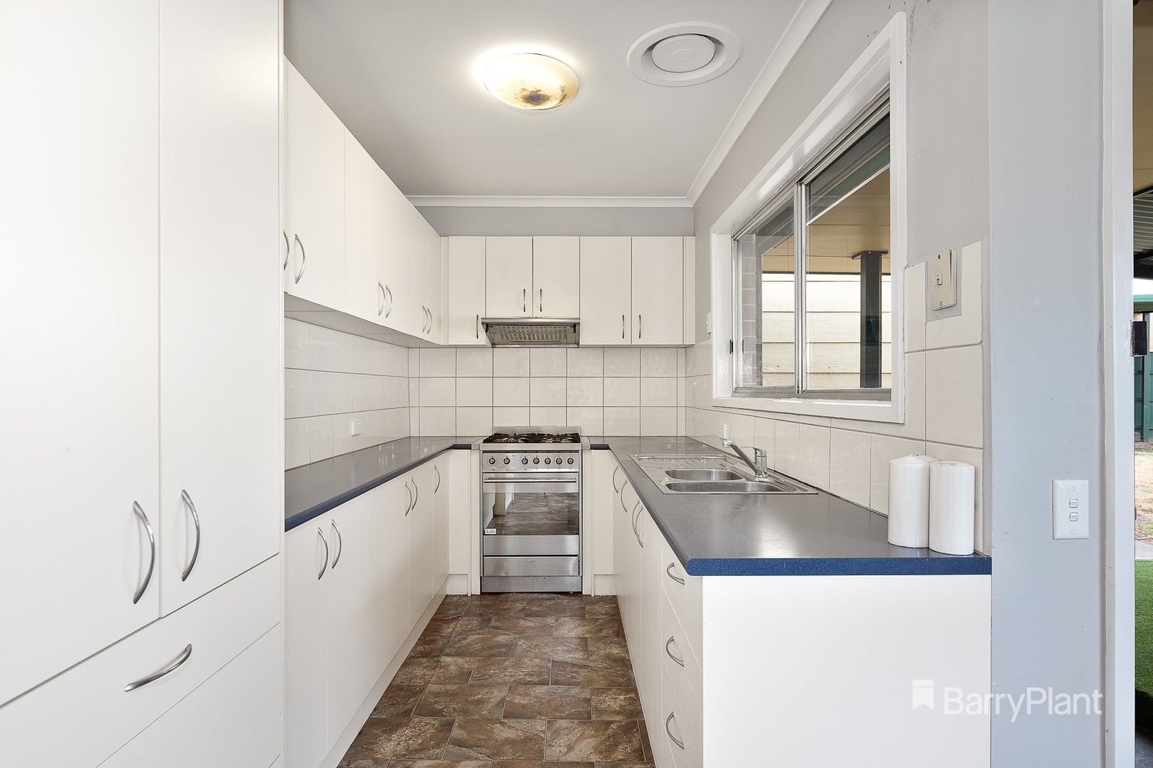 1 Canadian Court, Meadow Heights, VIC 3048, Meadow Heights - Thumbnail 4