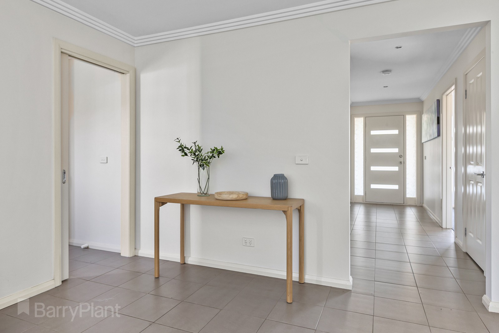1 Carina Court, Point Cook, VIC 3030, Point Cook - Thumbnail 2