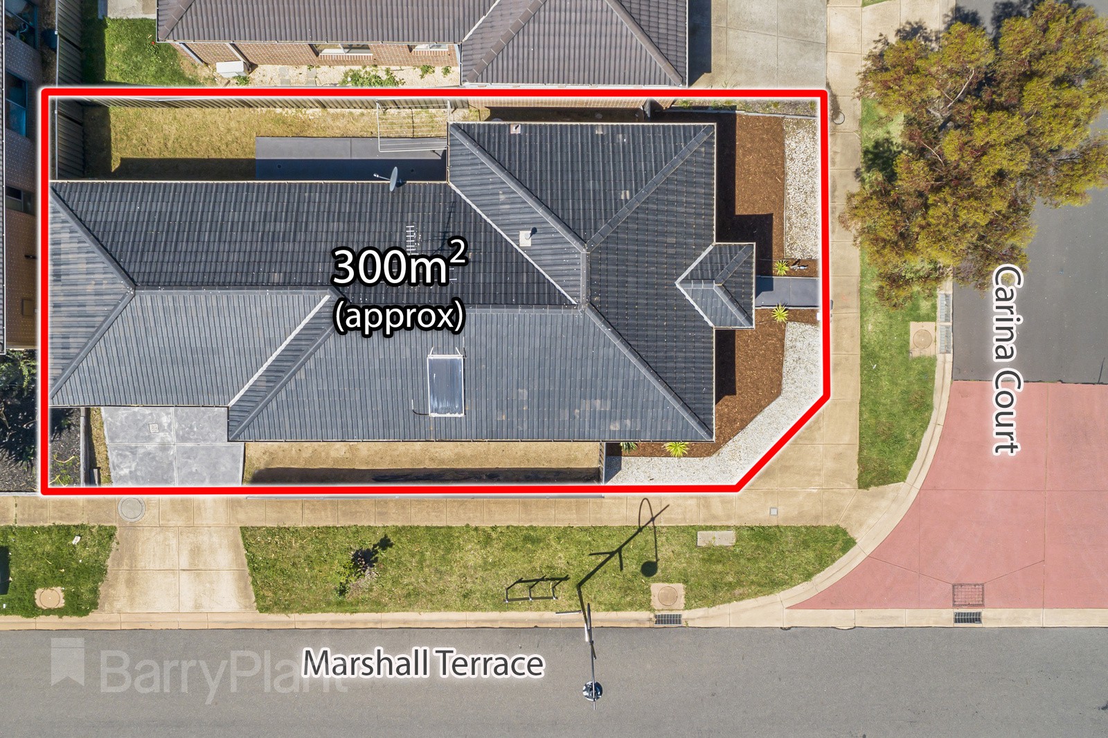 1 Carina CourtPoint Cook, VIC 3030, Point Cook - Thumbnail 3