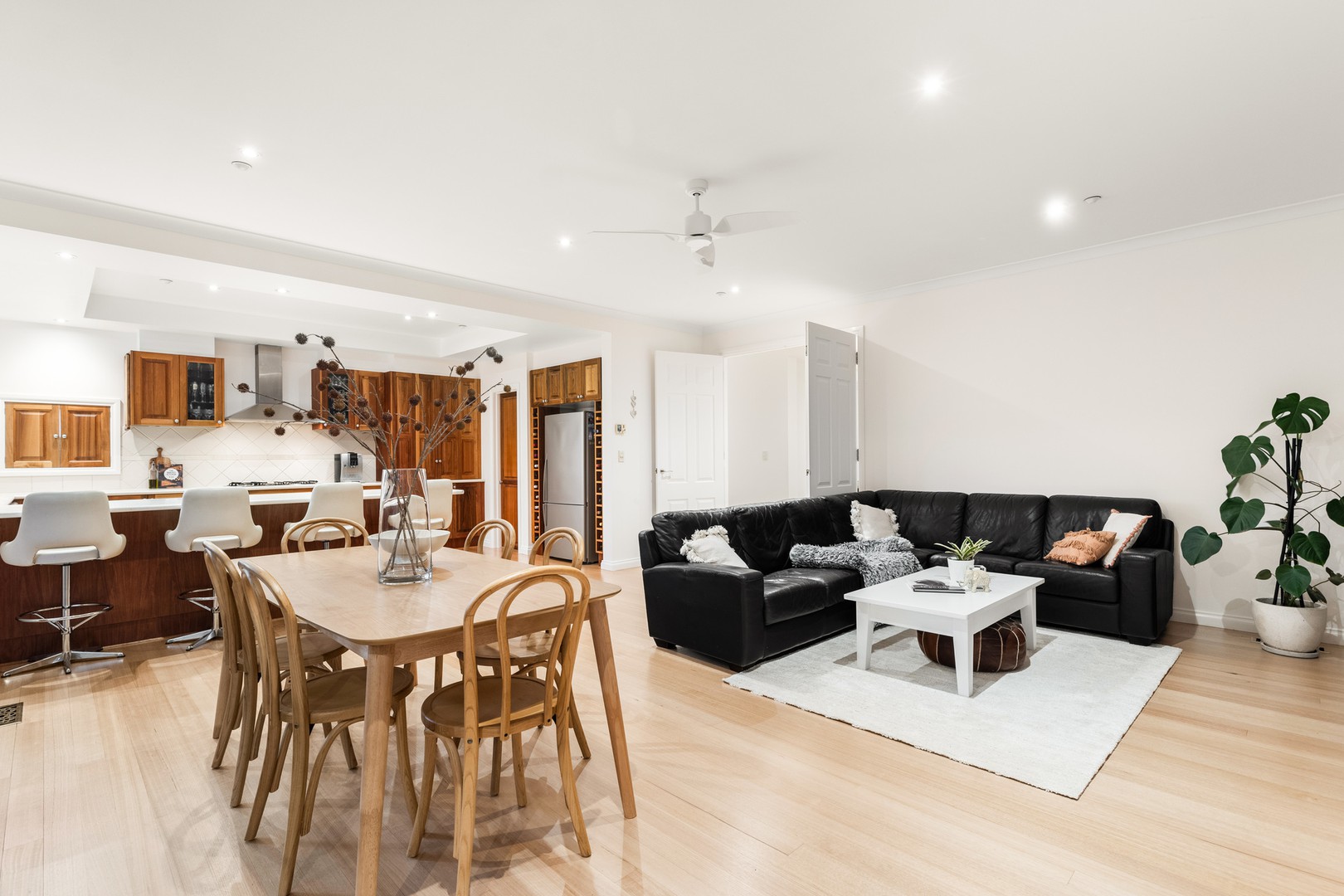 1 Carrera Close, Lysterfield, VIC 3156, Lysterfield - Thumbnail 7
