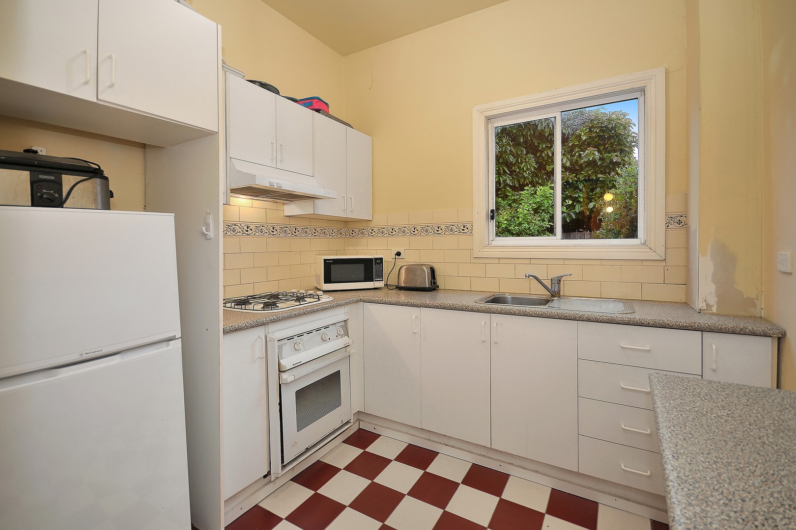 1 Carron Street, Coburg, VIC 3058, Coburg - Thumbnail 5