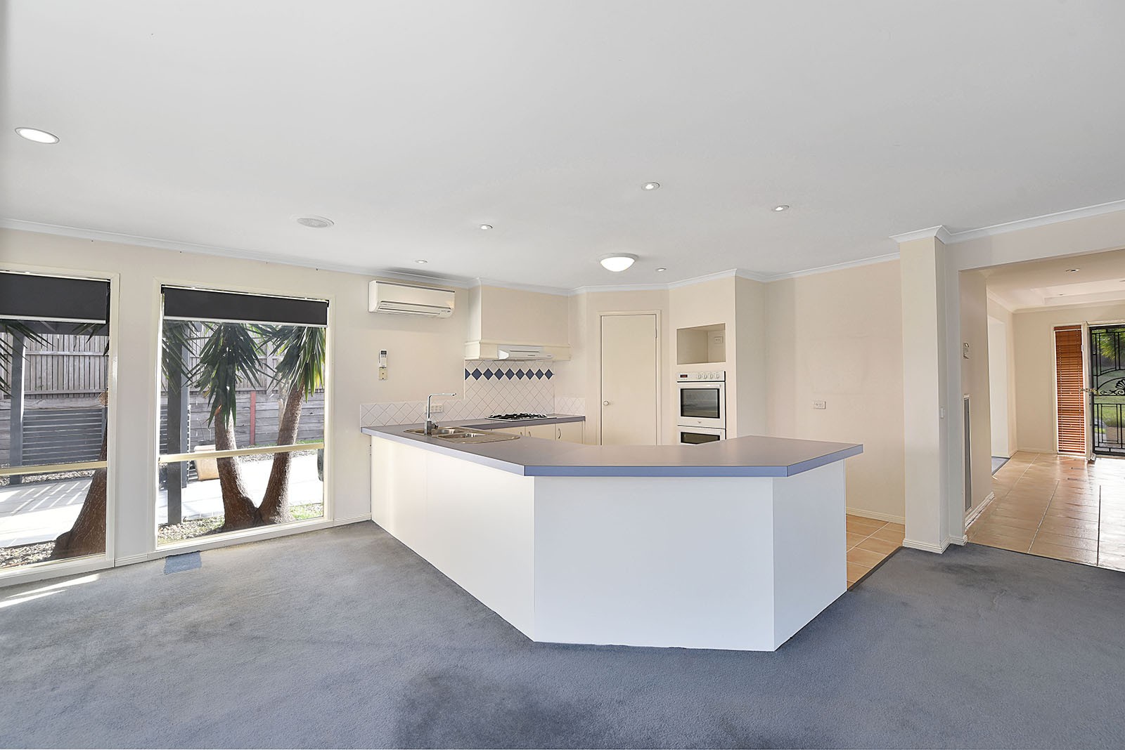 1 Castlehill Avenue, Greenvale, VIC 3059 - Thumbnail 2 - 11/07/2023