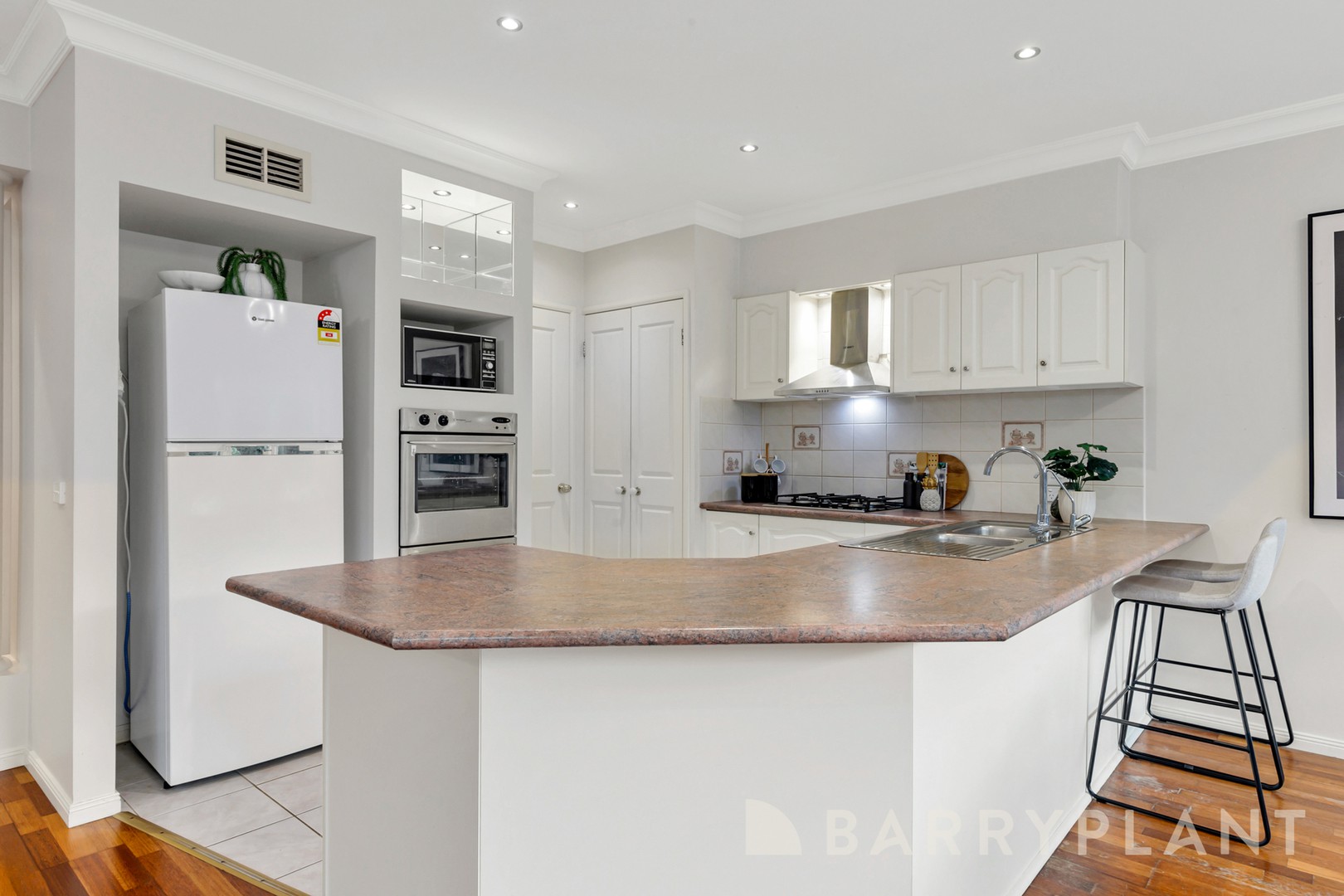 1 Castlereagh Place, Watsonia, VIC 3087, Watsonia - Thumbnail 4