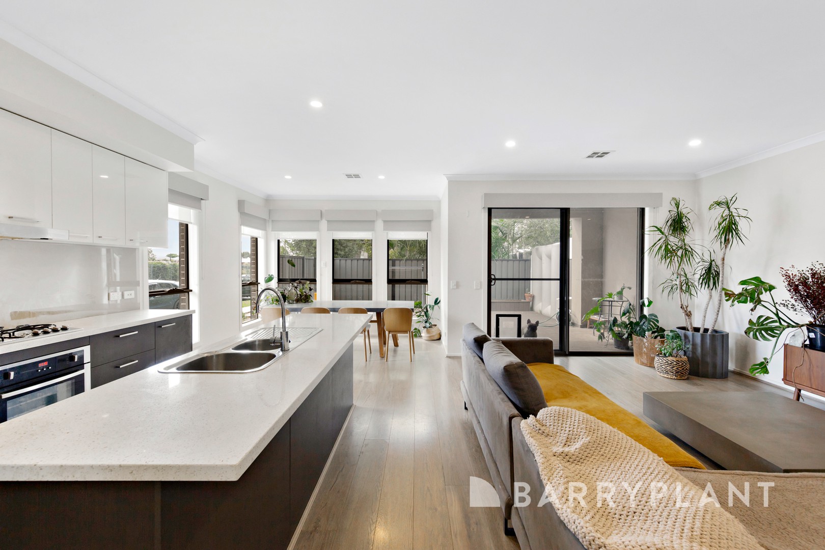 1 Chartwell Crescent, Derrimut, VIC 3026, Derrimut - Thumbnail 3