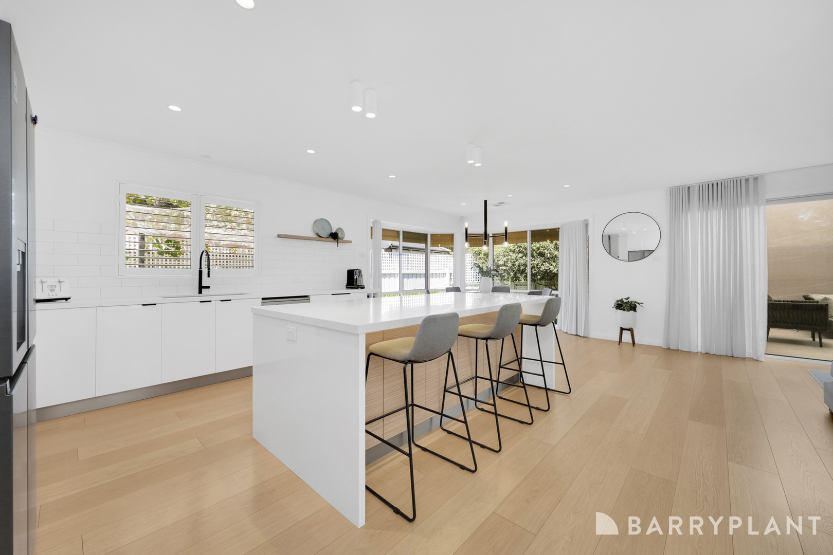 1 Chauvel Place, South Morang, VIC 3752, South Morang - Thumbnail 3