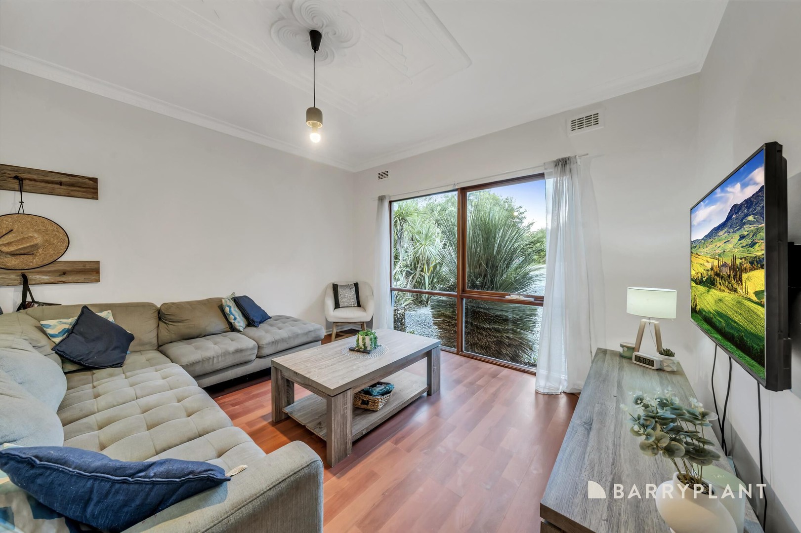 1 Cockatoo Avenue, Cockatoo, VIC 3781, Cockatoo - Thumbnail 3