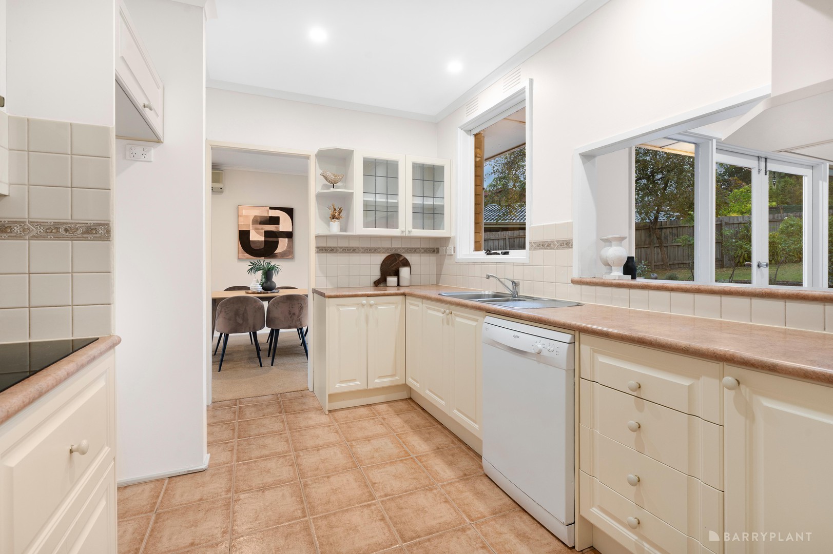 1 Colwyn CourtDonvale, vic 3111, Donvale - Thumbnail 4