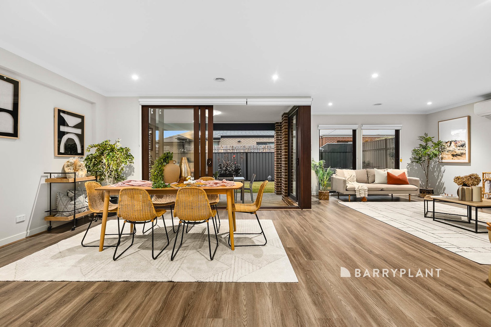 1 Copabella Circuit, Clyde North, VIC 3978, Clyde North - Thumbnail 5