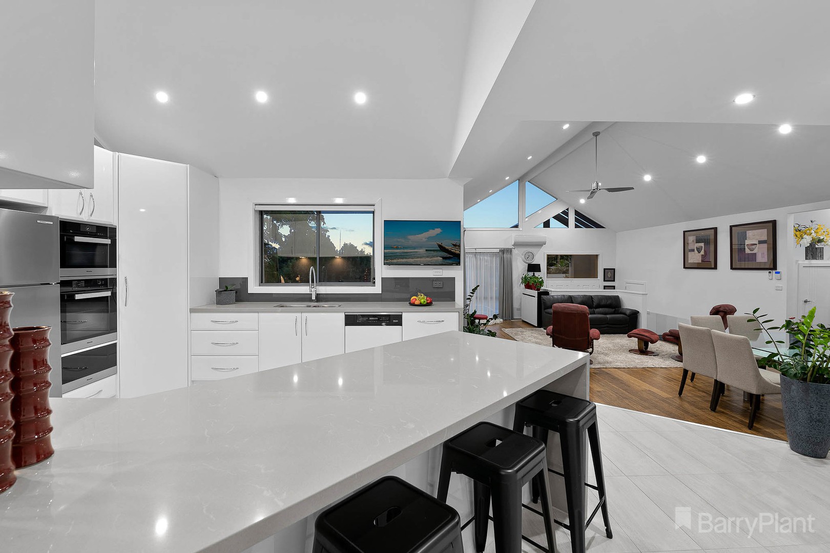 1 Cord Close, Berwick, VIC 3806, Berwick - Thumbnail 5