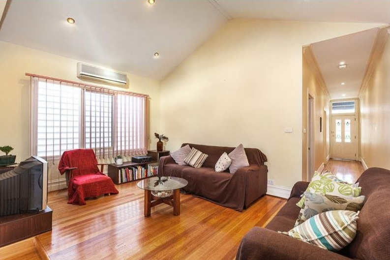 1 Corsair Street, Richmond, VIC 3121 - Thumbnail 1 - 25/06/2024