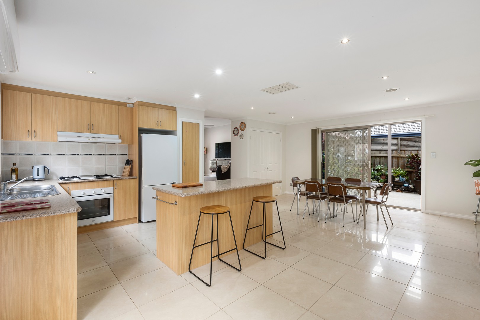 1 Cottage Close, Roxburgh Park, VIC 3064, Roxburgh Park - Thumbnail 3