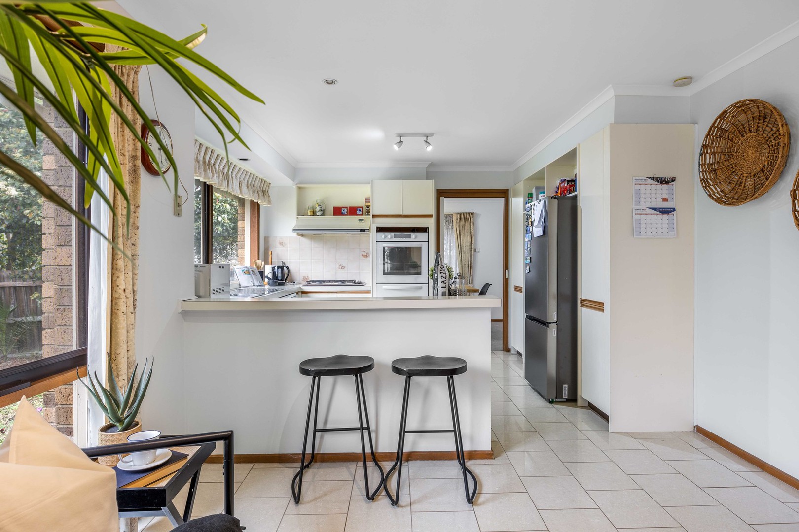 1 Dana Court, Taylors Lakes, VIC 3038, Keilor Lodge - Thumbnail 4