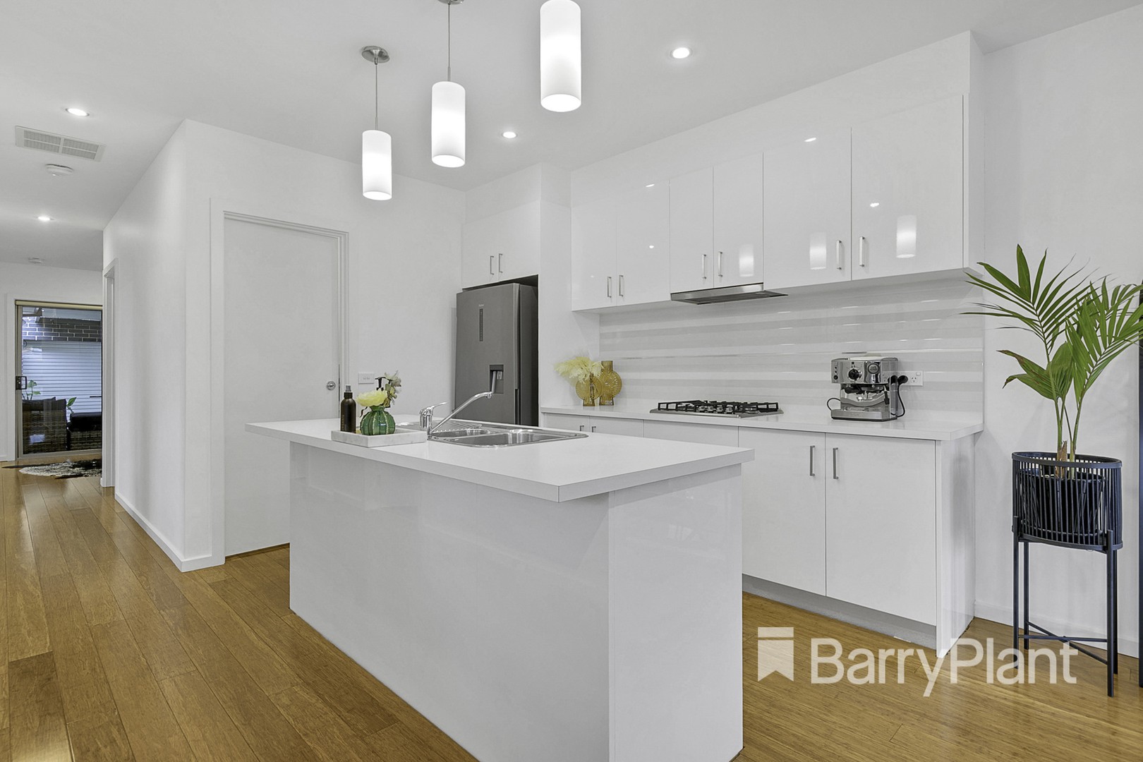1 Deliza Walk, South Morang, VIC 3752, South Morang - Thumbnail 4