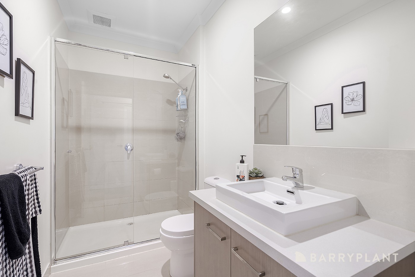 1 Demartini Close, Mooroolbark, VIC 3138, Mooroolbark - Thumbnail 7