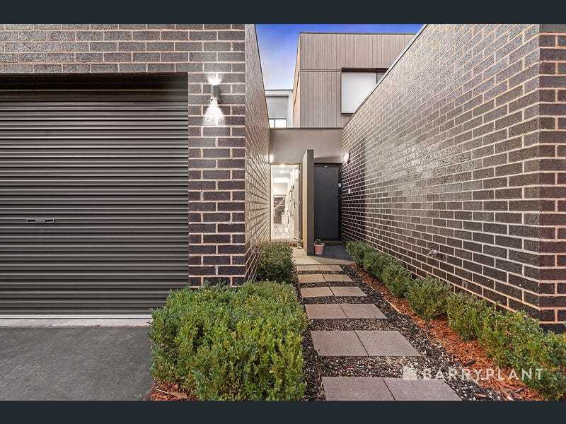 1 Demartini Close, Mooroolbark, VIC 3138, Mooroolbark - Thumbnail 2