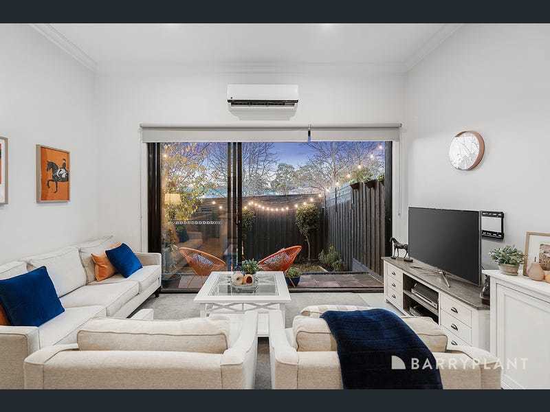 1 Demartini Close, Mooroolbark, VIC 3138, Mooroolbark - Thumbnail 5
