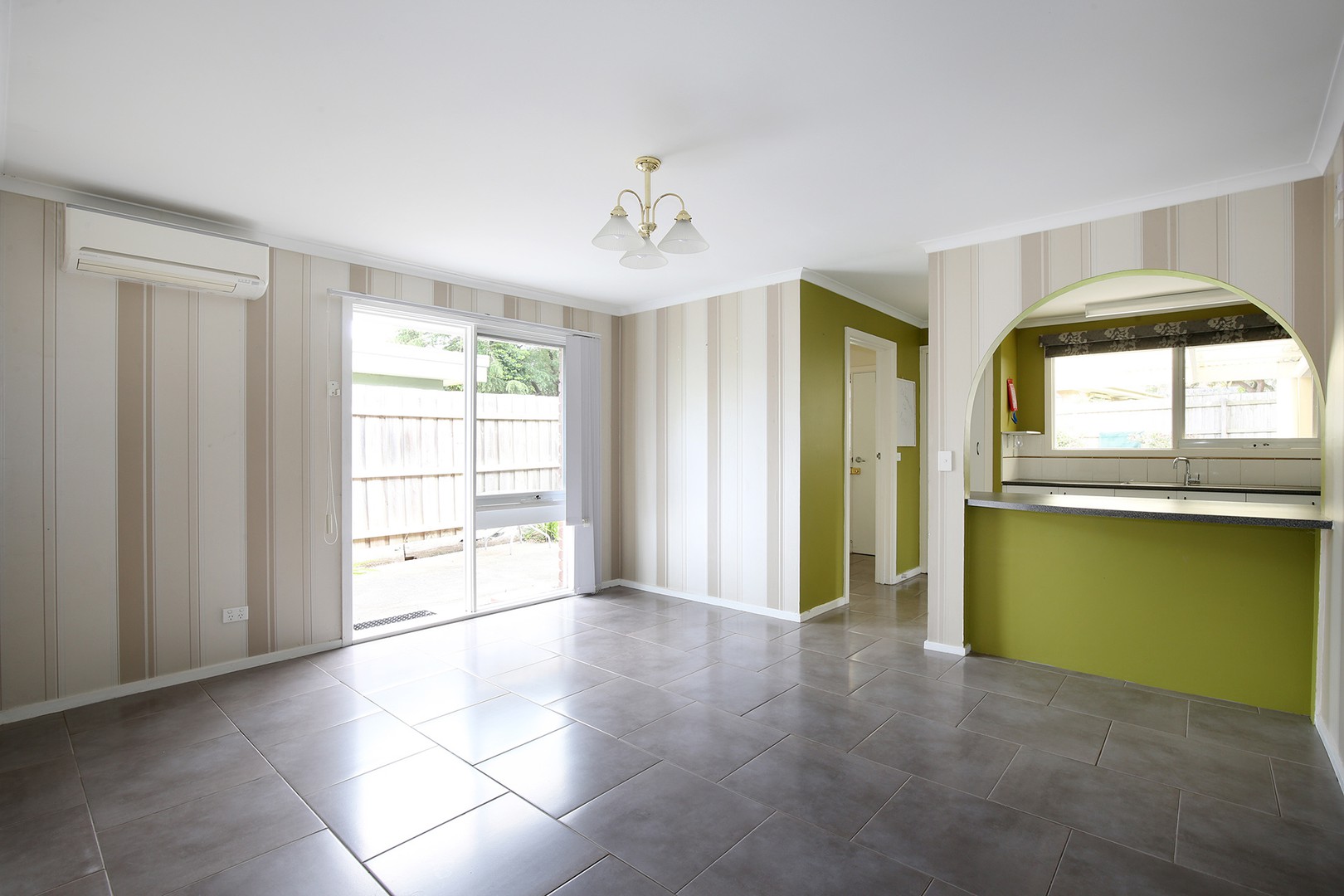 1 Dunraven Court, Frankston, VIC 3199 - Thumbnail 2 - 27/05/2026