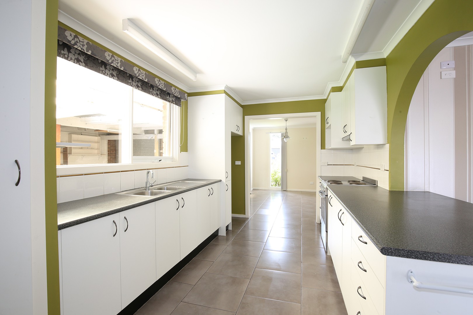 1 Dunraven Court, Frankston, VIC 3199, Frankston - Thumbnail 5
