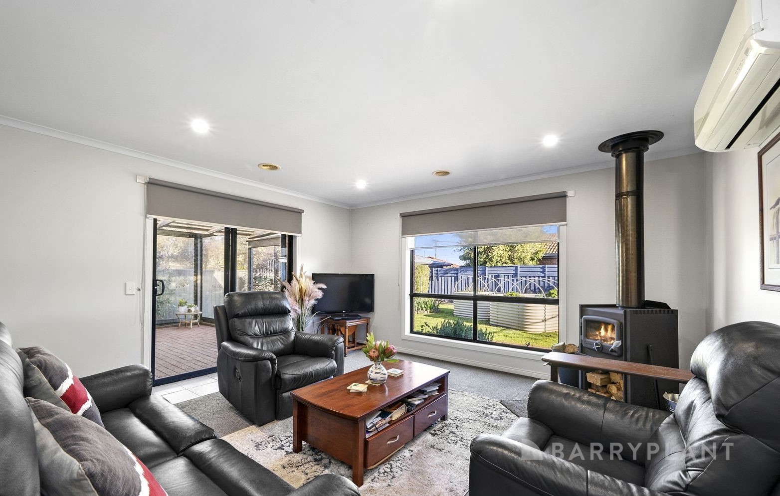 1 Ealing Avenue, Wendouree, VIC 3355, Wendouree - Thumbnail 3