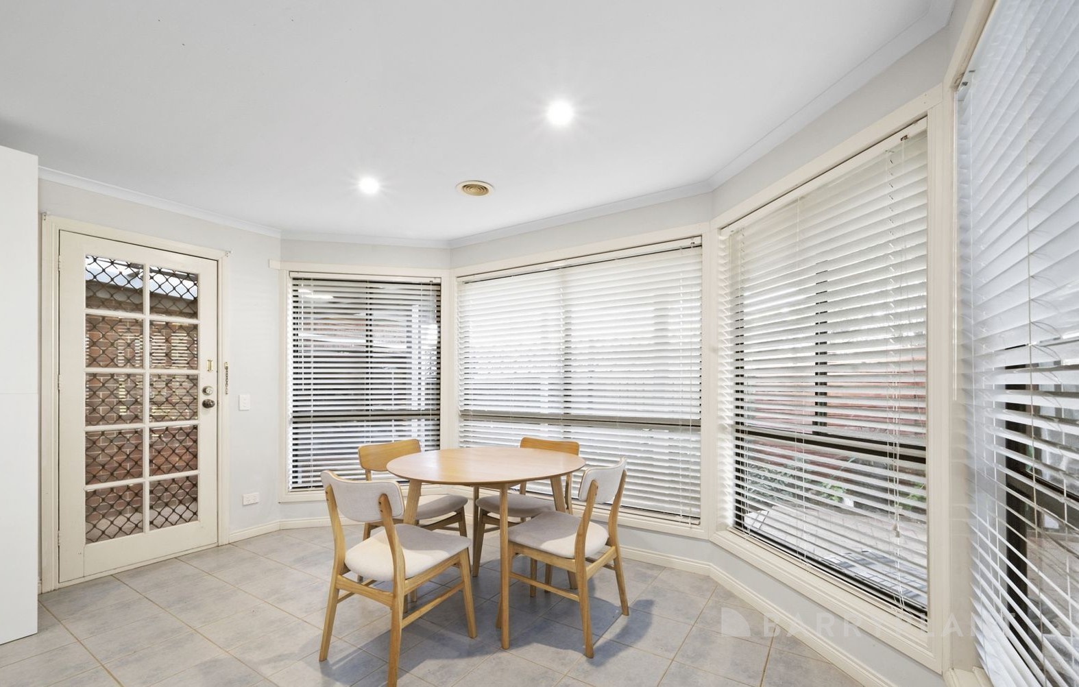 1 Ealing Avenue, Wendouree, VIC 3355, Wendouree - Thumbnail 7
