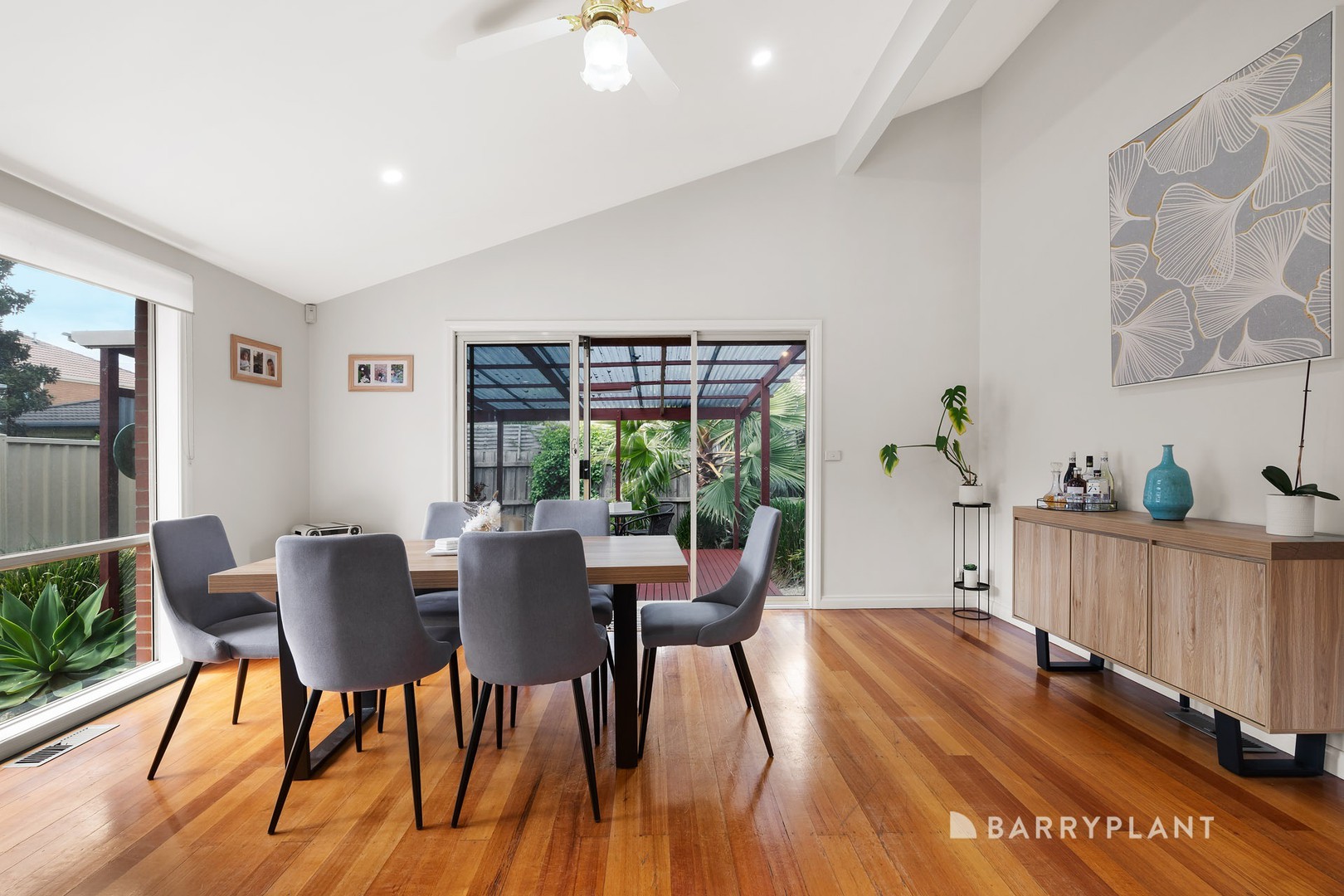 1 Eccles Close, Mill Park, VIC 3082, Mill Park - Thumbnail 4
