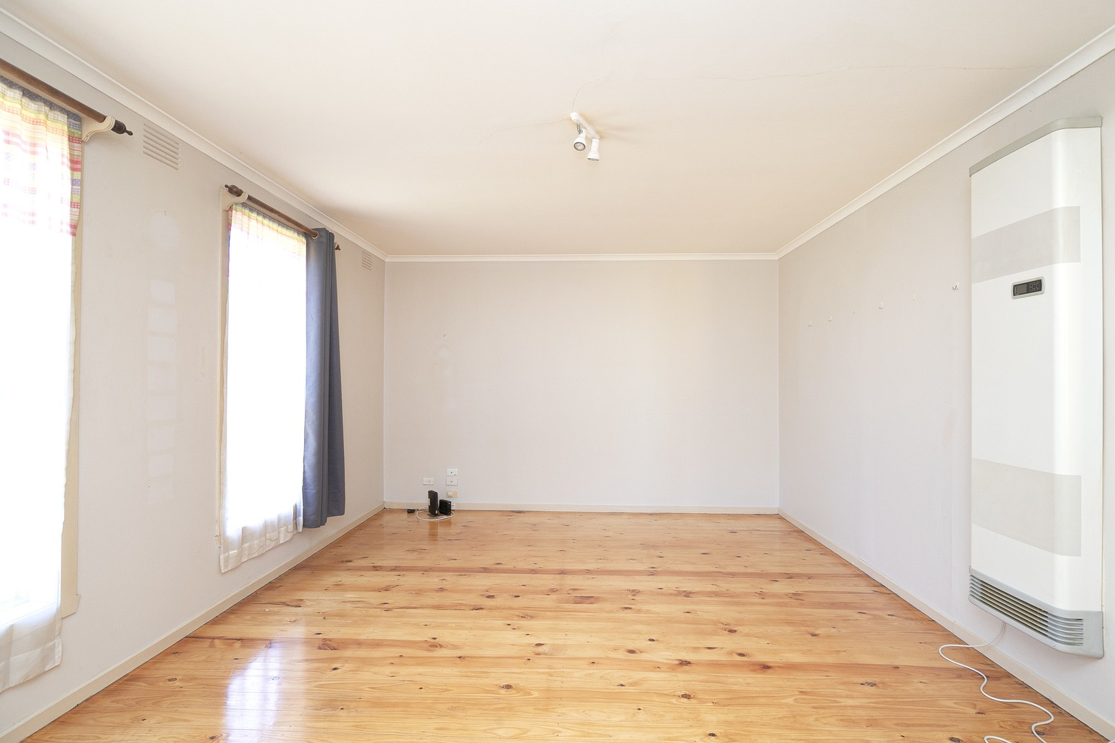 1 Edale Close, Kings Park, VIC 3021, Kings Park - Thumbnail 3