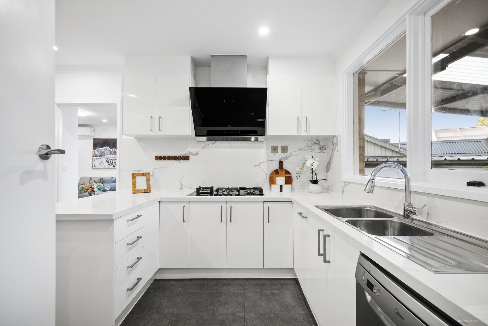 1 Edgerton Road, Mitcham, VIC 3132, Mitcham - Thumbnail 4