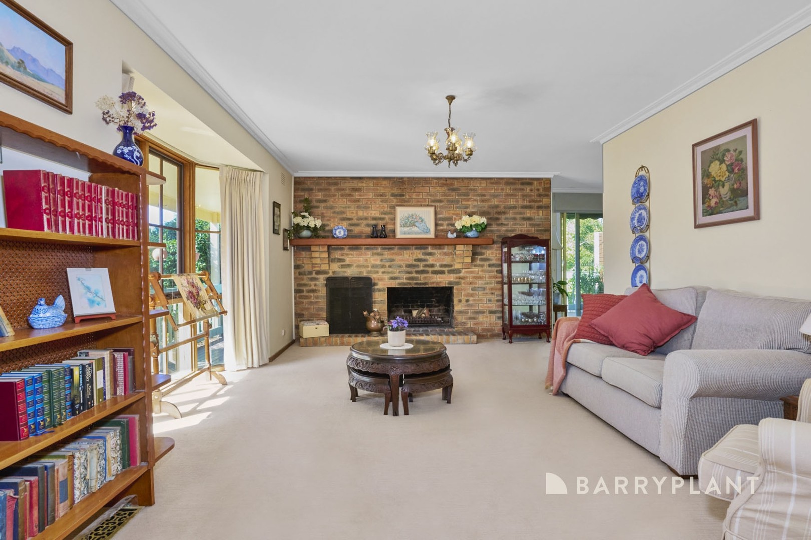 1 Edwina Court, Croydon Hills, VIC 3136 - Thumbnail 2 - 24/04/2025