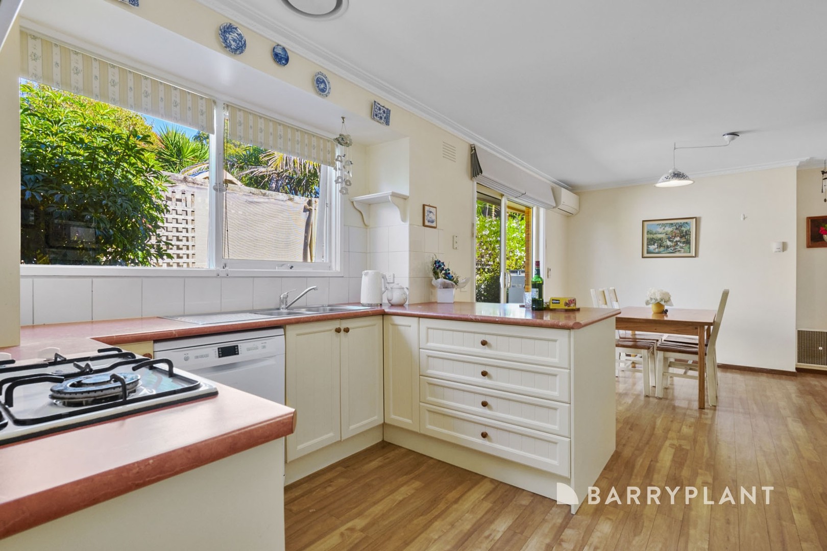 1 Edwina Court, Croydon Hills, VIC 3136, Croydon Hills - Thumbnail 6